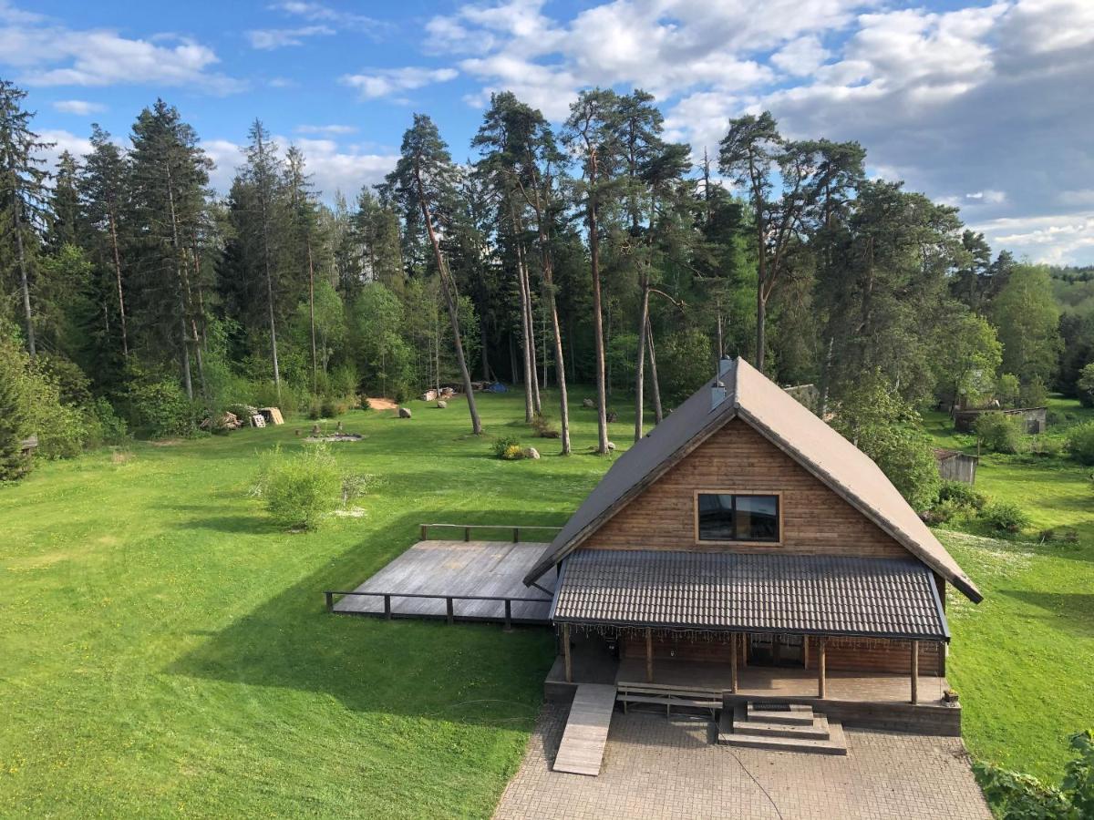 Hostel Kivimaee Turismitalu Taagepera Zewnętrze zdjęcie